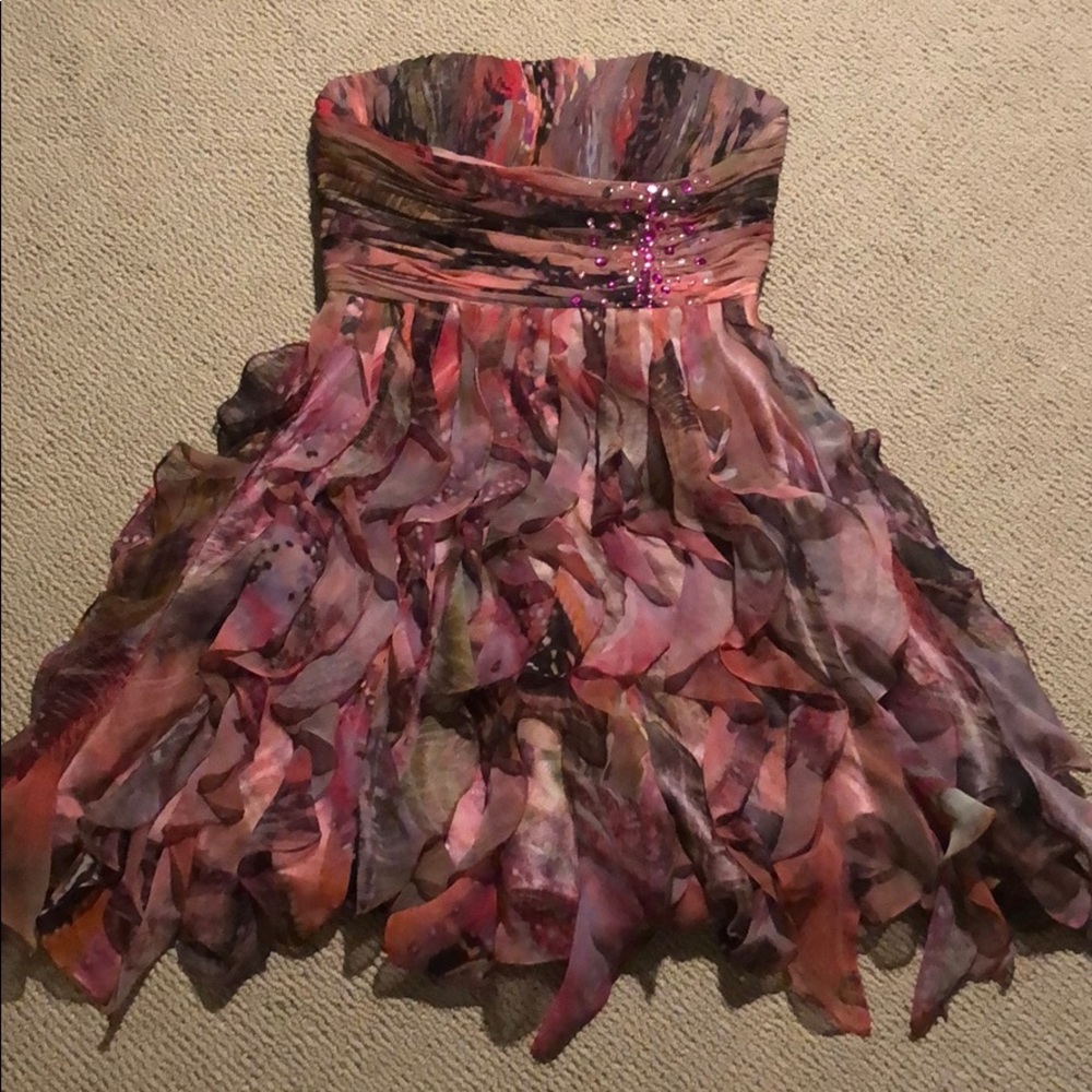 Women’s dress